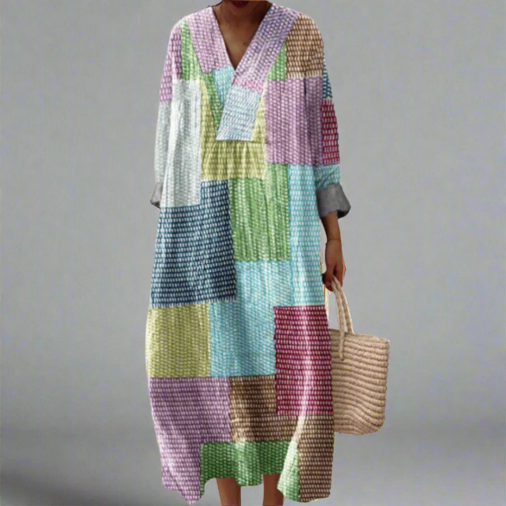 Pastell Patchwork Klänning – Mjuka Färger, Konstnärlig Lätthet