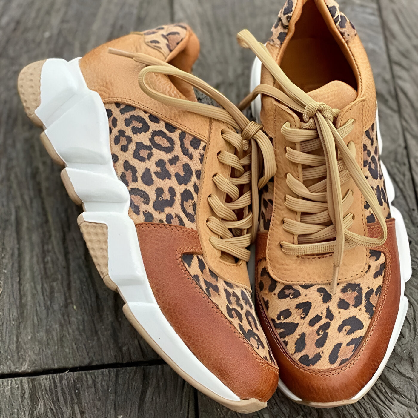 Patricia – Leopardmönstrade träningsoverallsbyxor